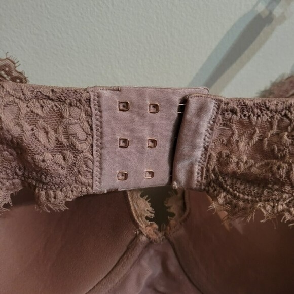 Aerie Women's Real Power Plunge Lace Bra Padded Mauve Pink Size 32DD - Picture 8 of 10